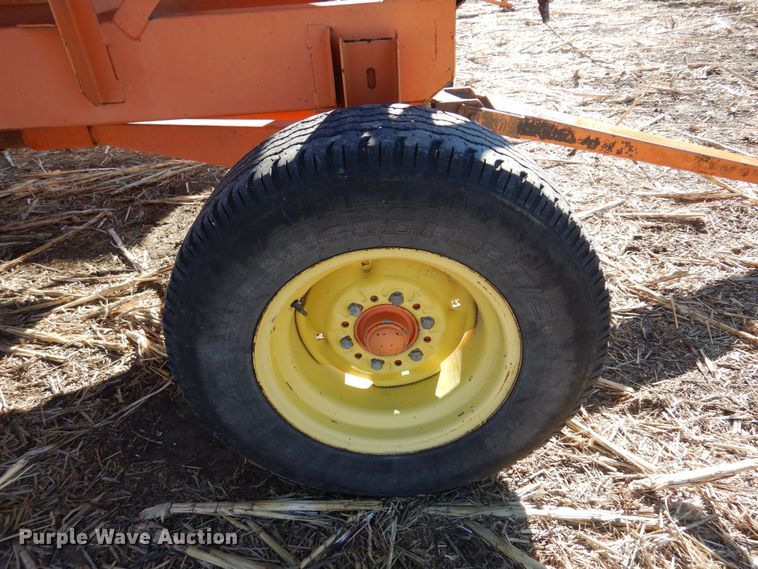 image for item MM9829 Bradford  gravity wagon