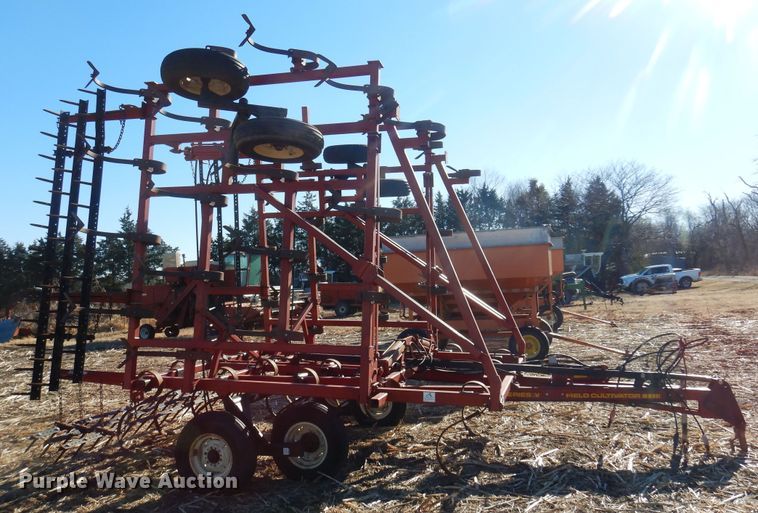 image for item MM9830 Kent 6330 Series V  field cultivator