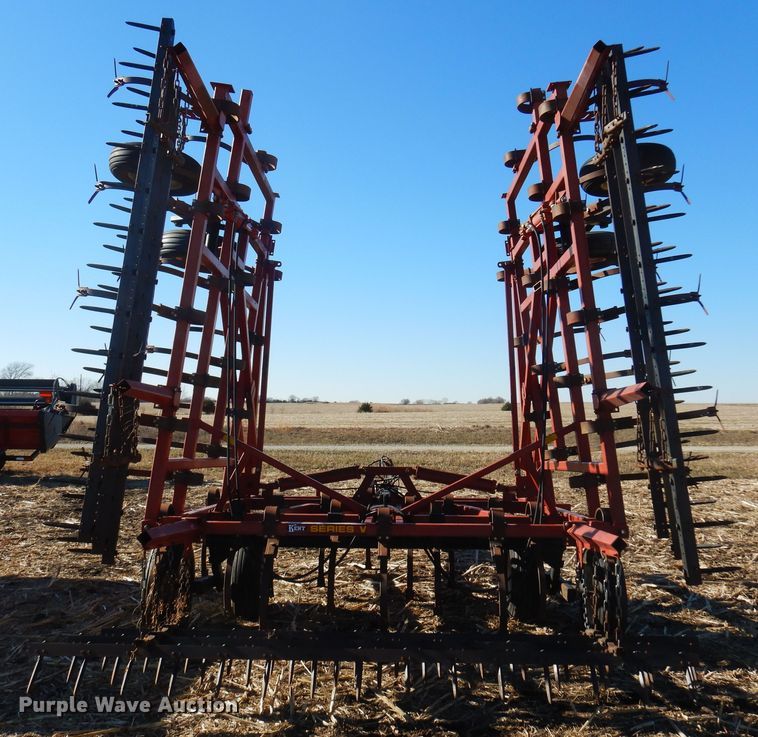 image for item MM9830 Kent 6330 Series V  field cultivator