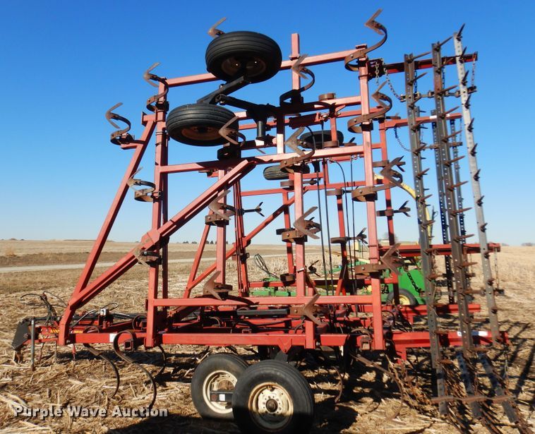 image for item MM9830 Kent 6330 Series V  field cultivator