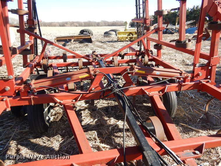 image for item MM9830 Kent 6330 Series V  field cultivator
