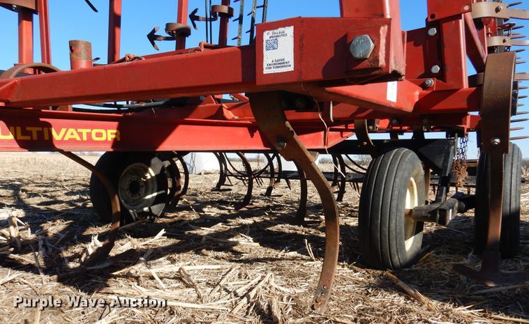 image for item MM9830 Kent 6330 Series V  field cultivator