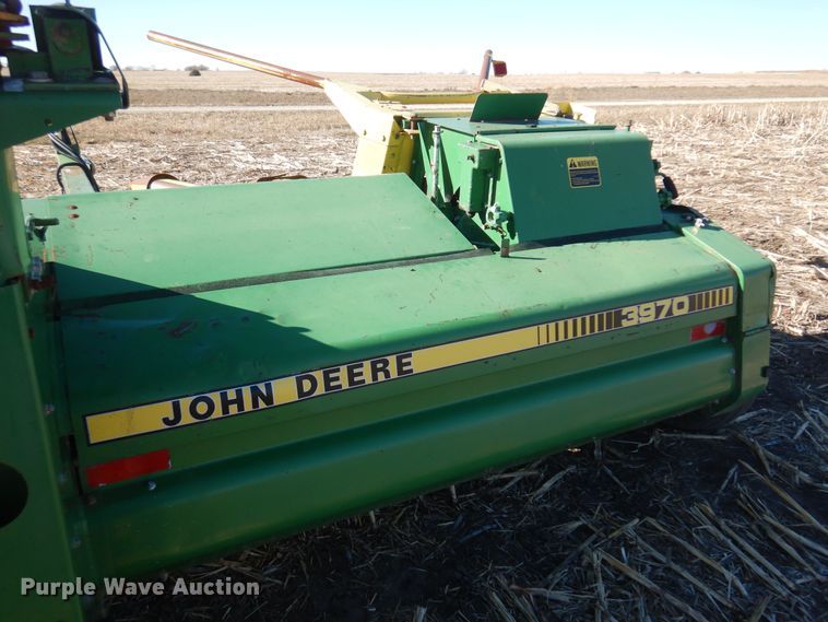 image for item MM9831 1989 John Deere 3970  forage harvester