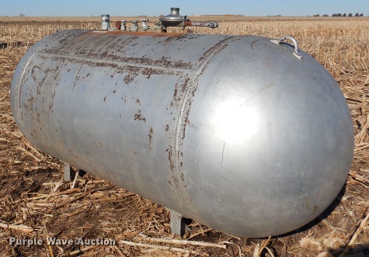 image for item MM9833 Darby  propane tank