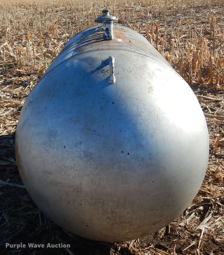 image for item MM9833 Darby  propane tank
