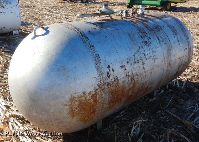 image for item MM9833 Darby  propane tank