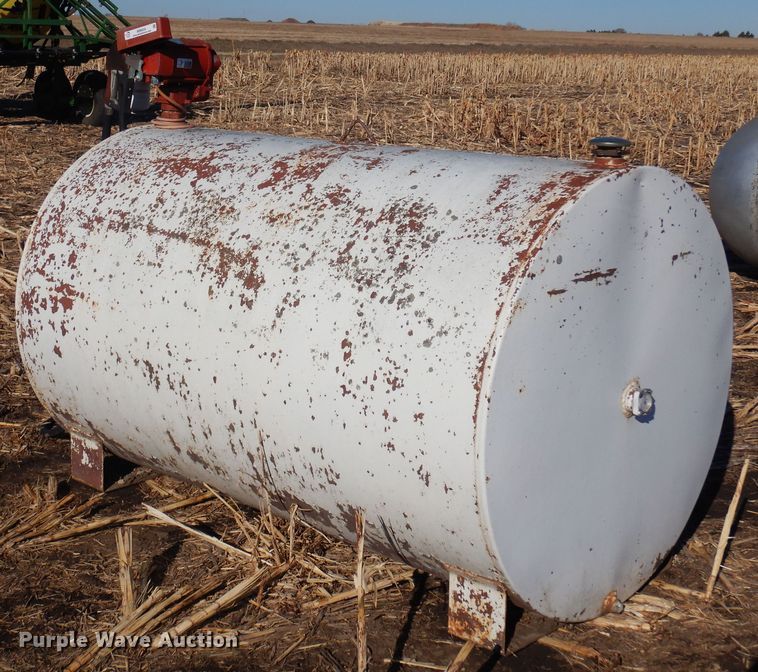 image for item MM9834 Fuel tank