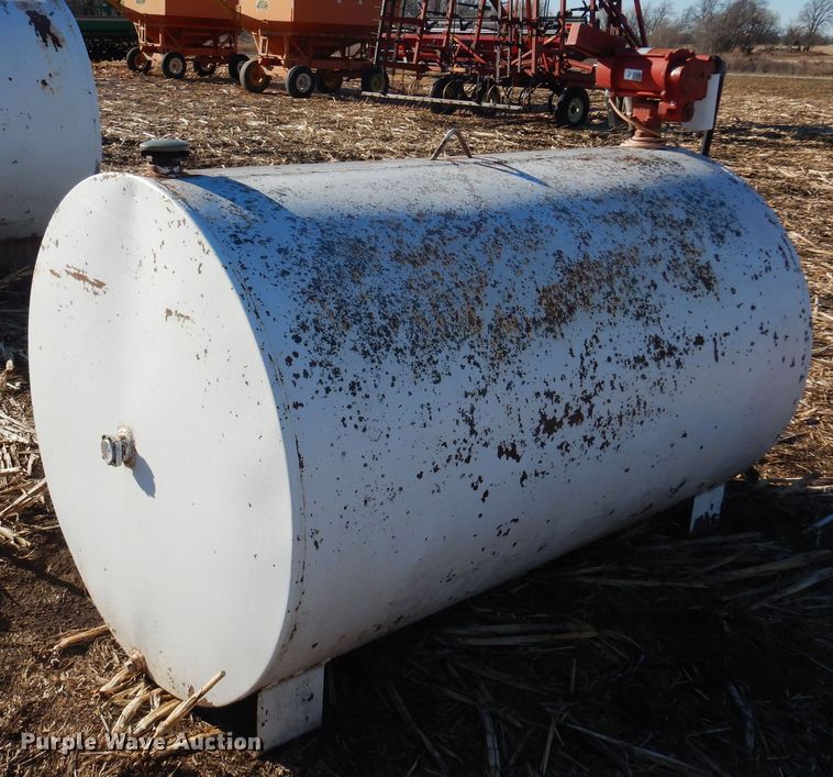 image for item MM9834 Fuel tank