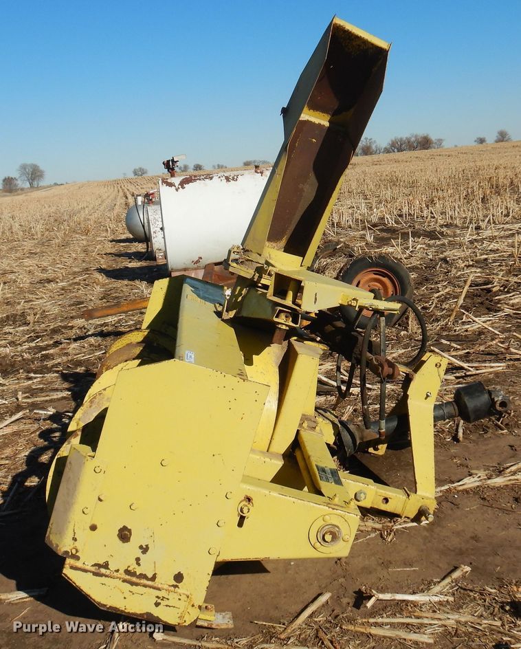 image for item MM9837 Schulte  7'4"W snow blower