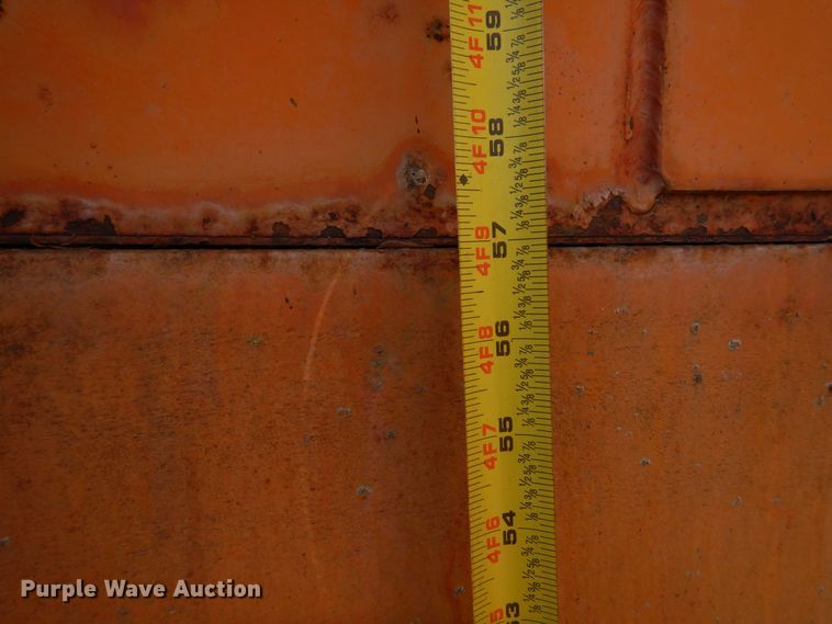 image for item MM9841 Richardton  silage dump wagon