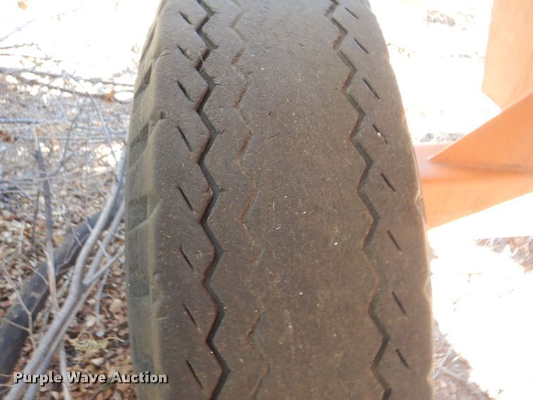 image for item MM9841 Richardton  silage dump wagon