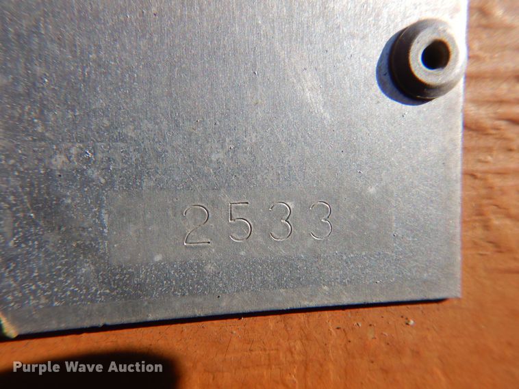 image for item MM9841 Richardton  silage dump wagon