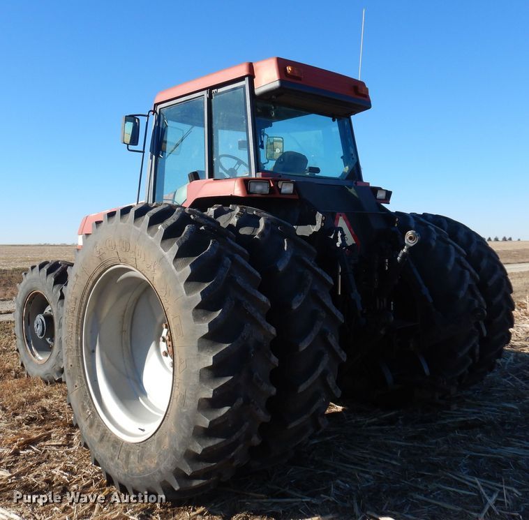 image for item MM9843 1995 Case IH 7230  MFWD tractor