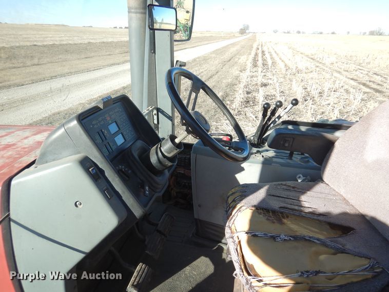 image for item MM9843 1995 Case IH 7230  MFWD tractor