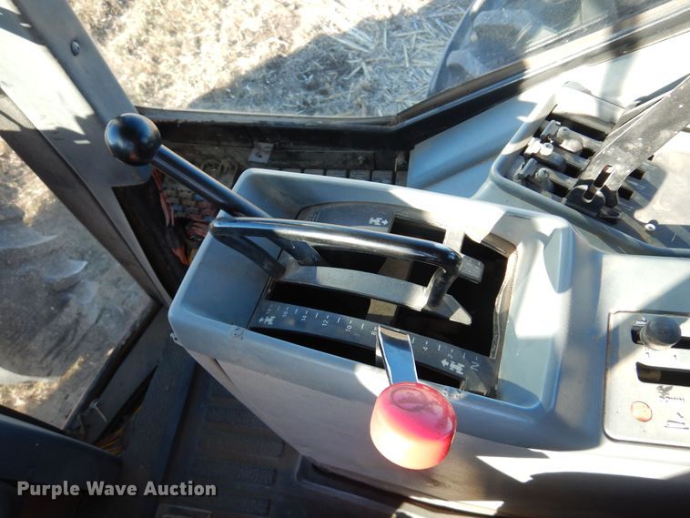 image for item MM9843 1995 Case IH 7230  MFWD tractor