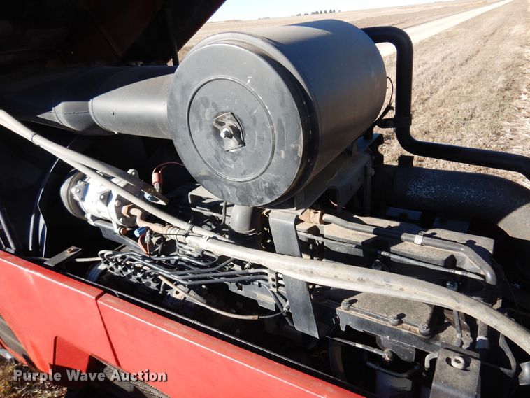 image for item MM9843 1995 Case IH 7230  MFWD tractor