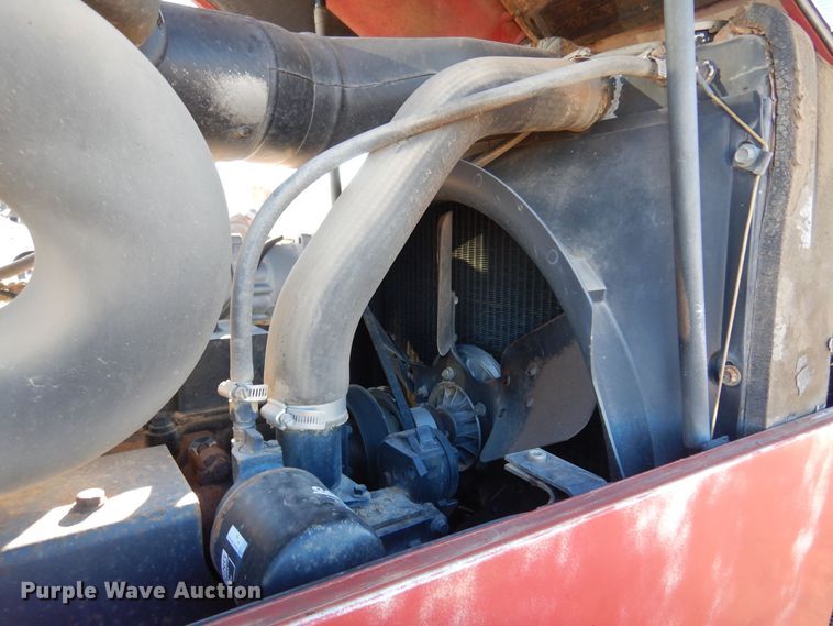 image for item MM9843 1995 Case IH 7230  MFWD tractor