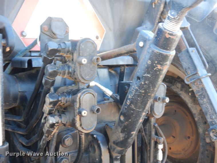 image for item MM9843 1995 Case IH 7230  MFWD tractor