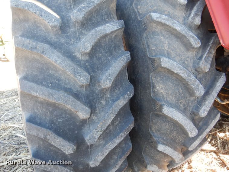 image for item MM9843 1995 Case IH 7230  MFWD tractor