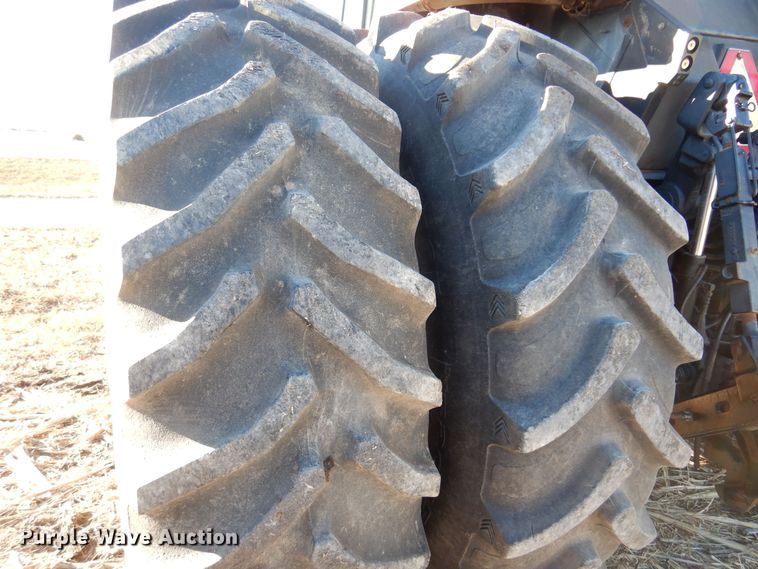 image for item MM9843 1995 Case IH 7230  MFWD tractor