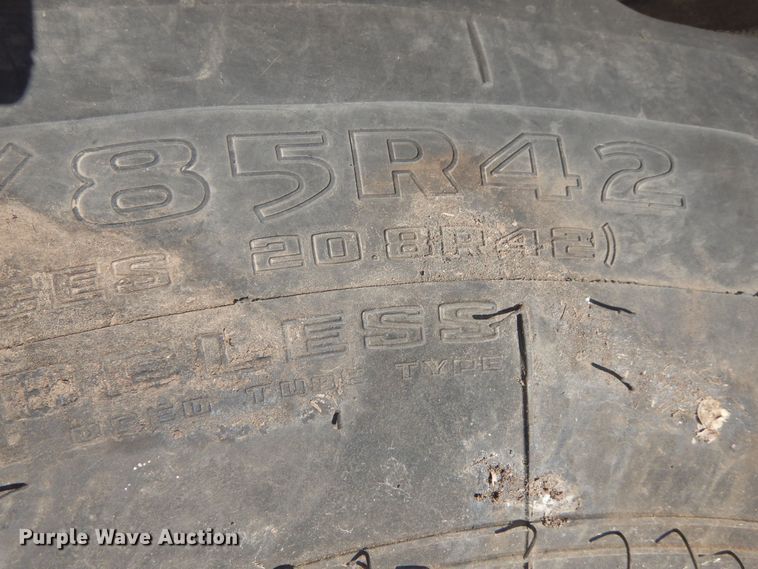 image for item MM9843 1995 Case IH 7230  MFWD tractor