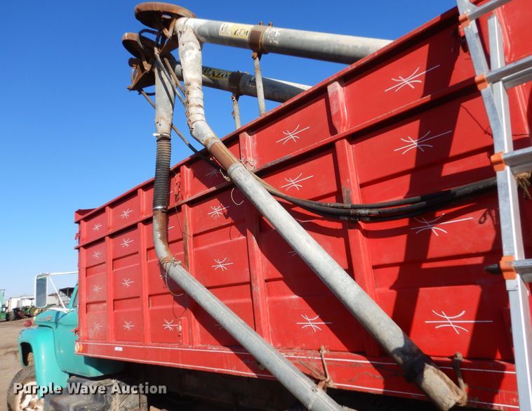 image for item MP9001 Grain truck bed