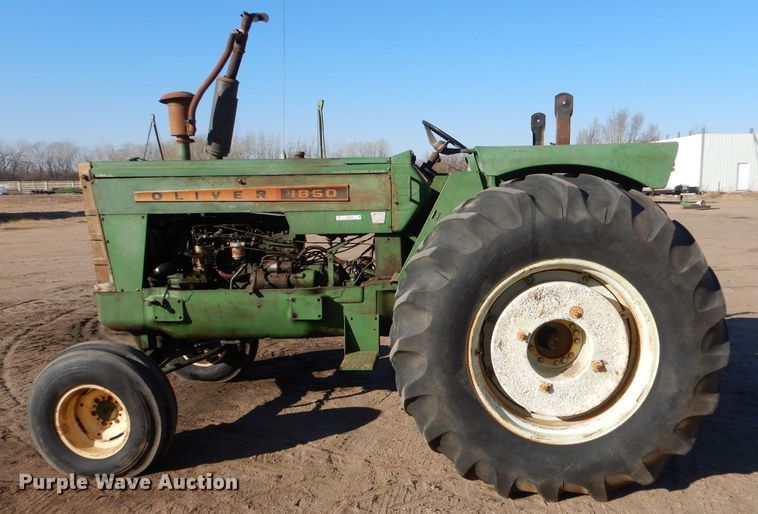 image for item MP9005 1965 Oliver 1850  tractor