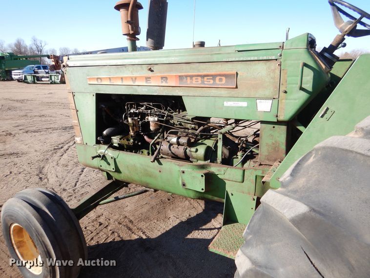 image for item MP9005 1965 Oliver 1850  tractor