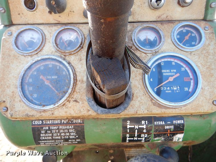 image for item MP9005 1965 Oliver 1850  tractor