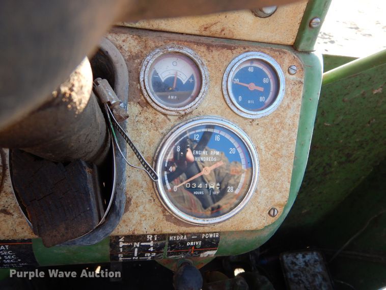 image for item MP9005 1965 Oliver 1850  tractor