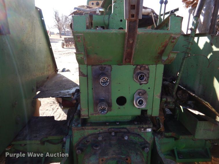 image for item MP9005 1965 Oliver 1850  tractor