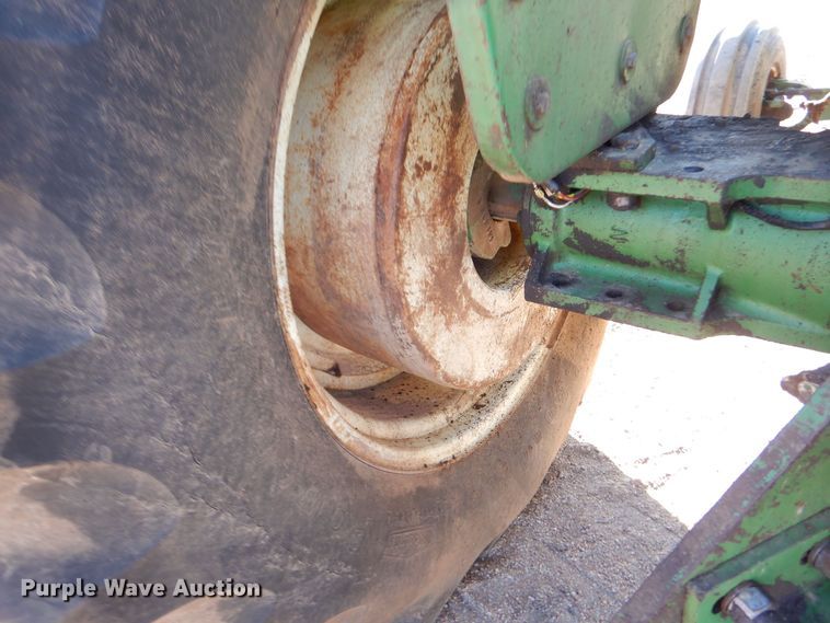 image for item MP9005 1965 Oliver 1850  tractor