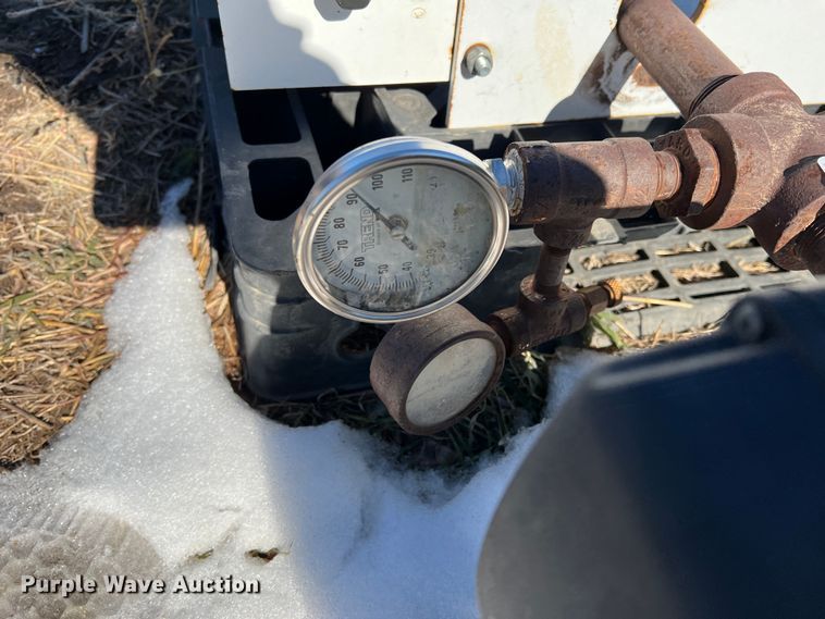 image for item MT9859 (2) Raven NH3 Super Cool NH3 manifolds