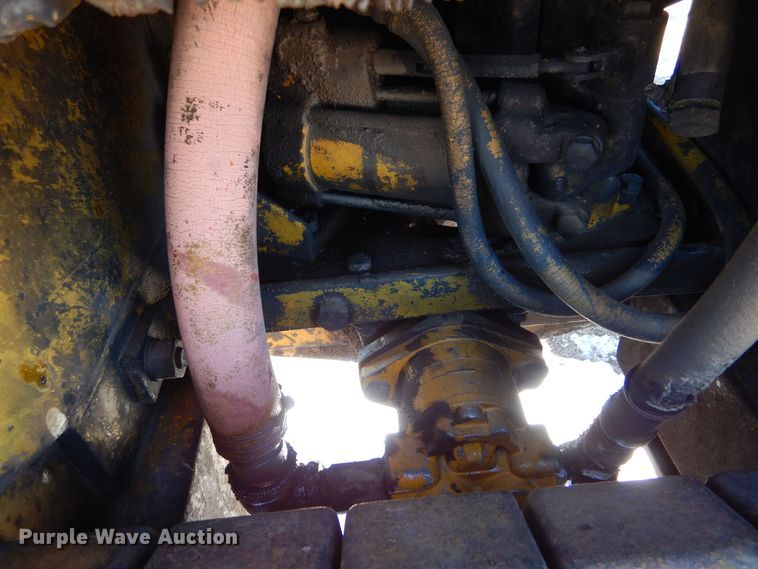 image for item MT9889 Massey Ferguson MF356  wheel loader