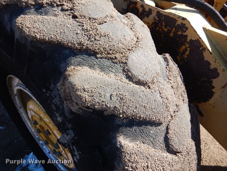 image for item MT9889 Massey Ferguson MF356  wheel loader