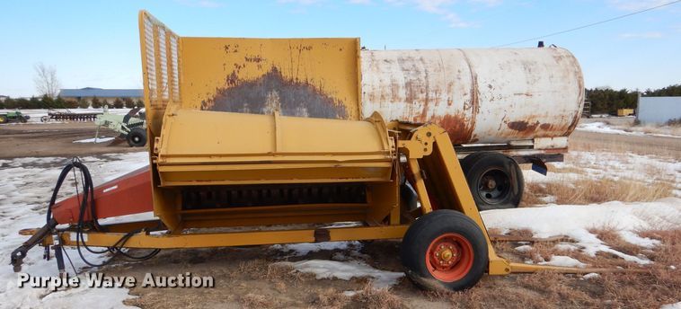 image for item MT9891 Duratech HayBuster 2620  bale processor