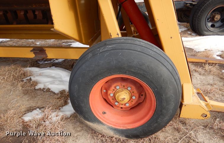 image for item MT9891 Duratech HayBuster 2620  bale processor