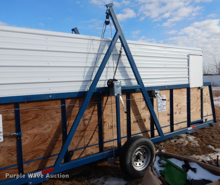image for item MT9894 Hog loading chute trailer