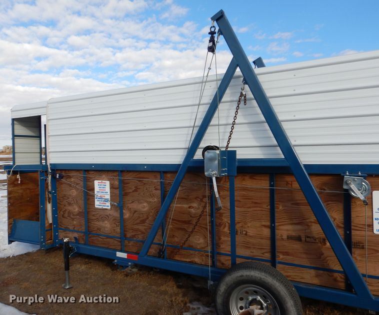 image for item MT9894 Hog loading chute trailer