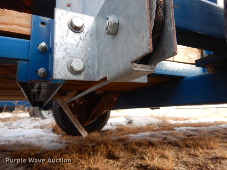 image for item MT9894 Hog loading chute trailer
