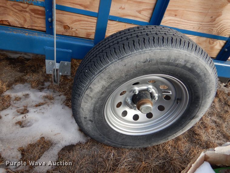 image for item MT9894 Hog loading chute trailer