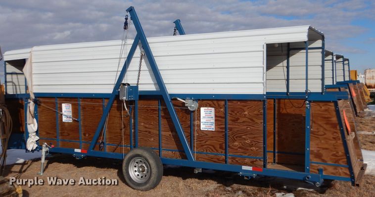 image for item MT9895 Hog loading chute trailer