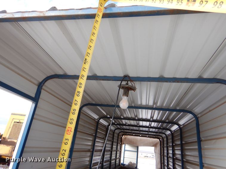 image for item MT9895 Hog loading chute trailer