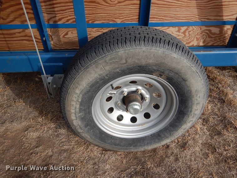 image for item MT9895 Hog loading chute trailer