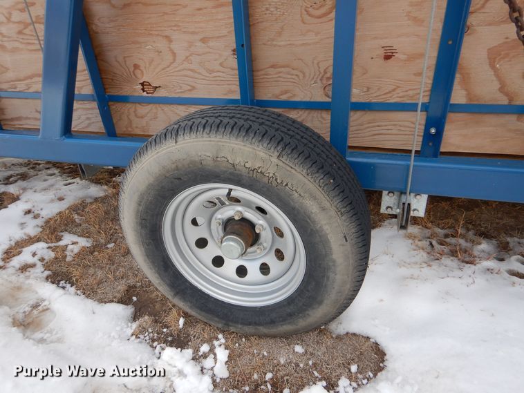 image for item MT9895 Hog loading chute trailer