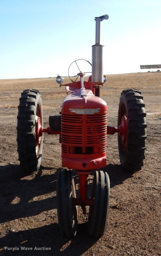 image for item MT9980 1939 Farmall H  tractor