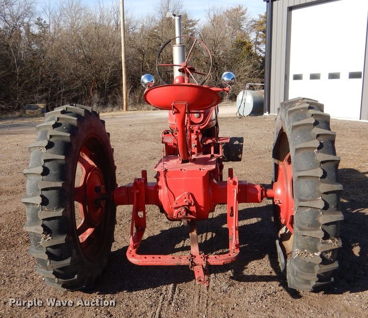 image for item MT9980 1939 Farmall H  tractor