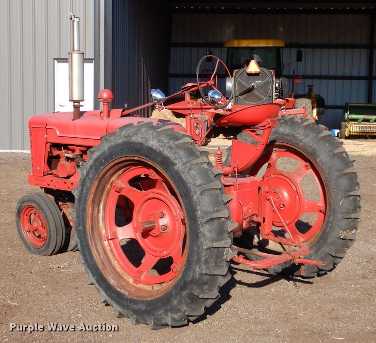 image for item MT9980 1939 Farmall H  tractor