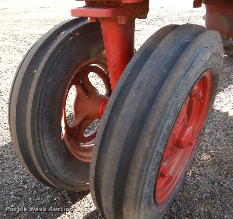 image for item MT9980 1939 Farmall H  tractor