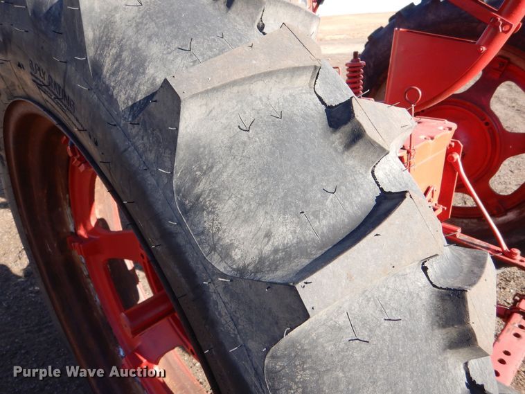 image for item MT9980 1939 Farmall H  tractor